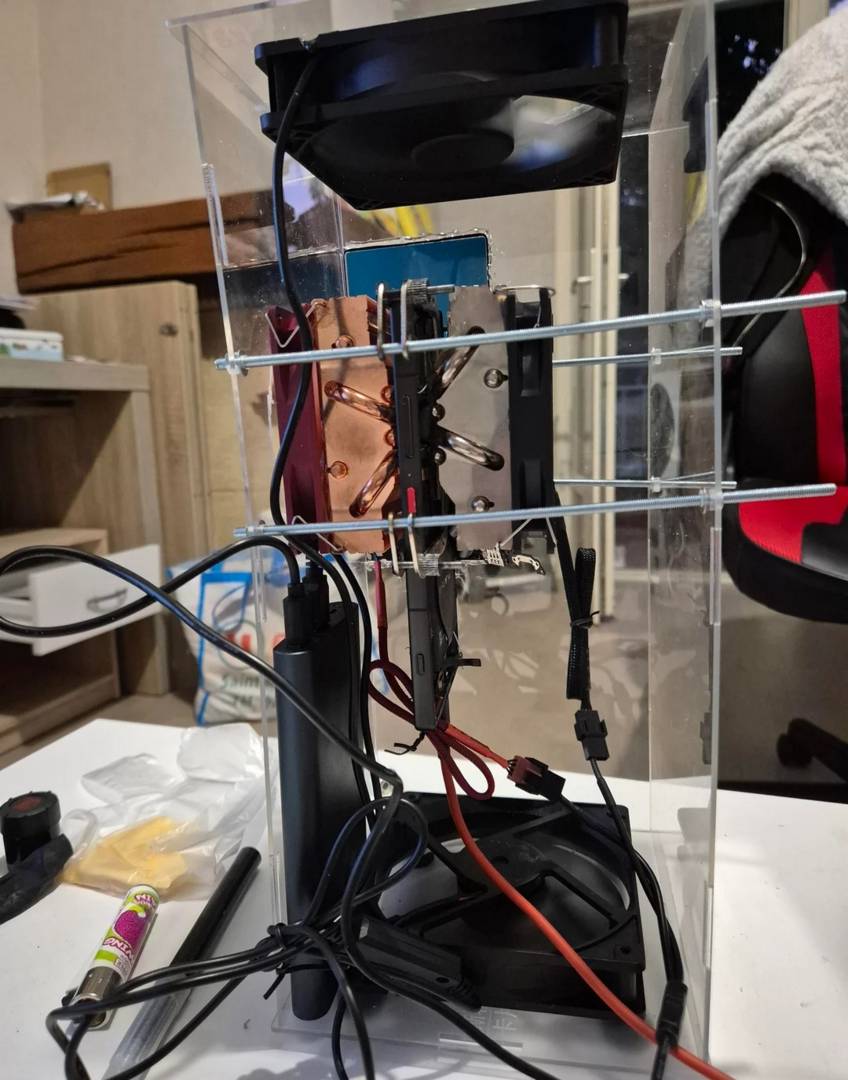 Nubia Z70 Ultra smartphone to desktop PC mod - side.