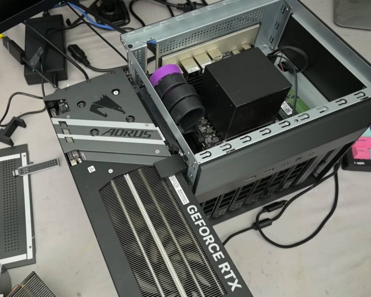 RTX 5060 installation on a NAS.