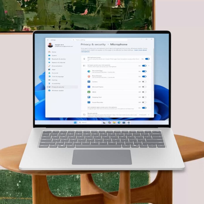 Windows 11 laptop.