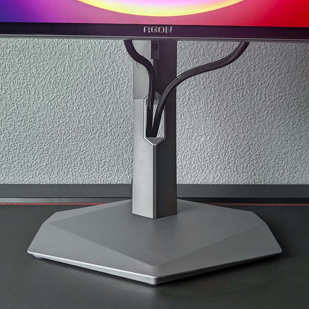 A close-up of cable management on the AOC Agon Pro AGP277QKDC.