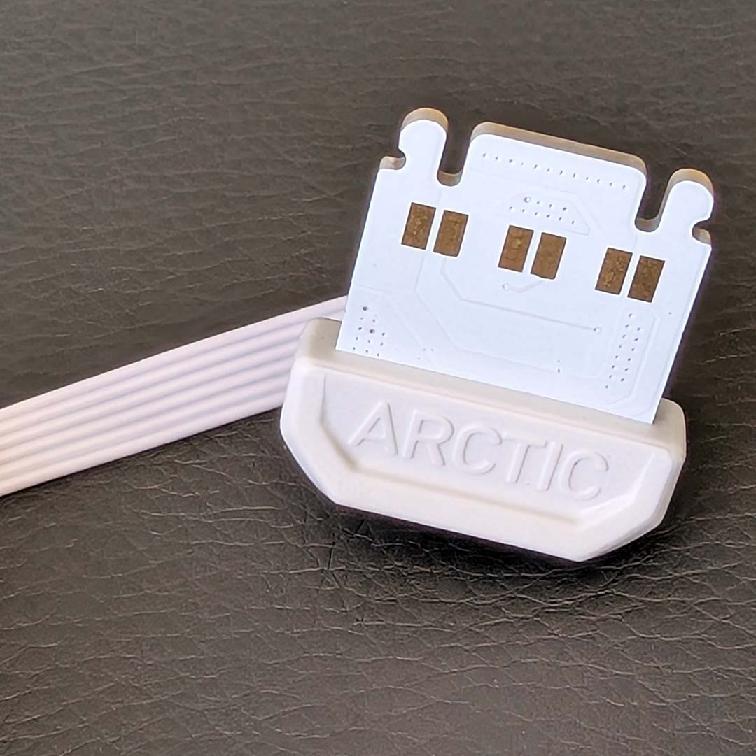 A close-up of an input cable for Arctic Bionix fans.