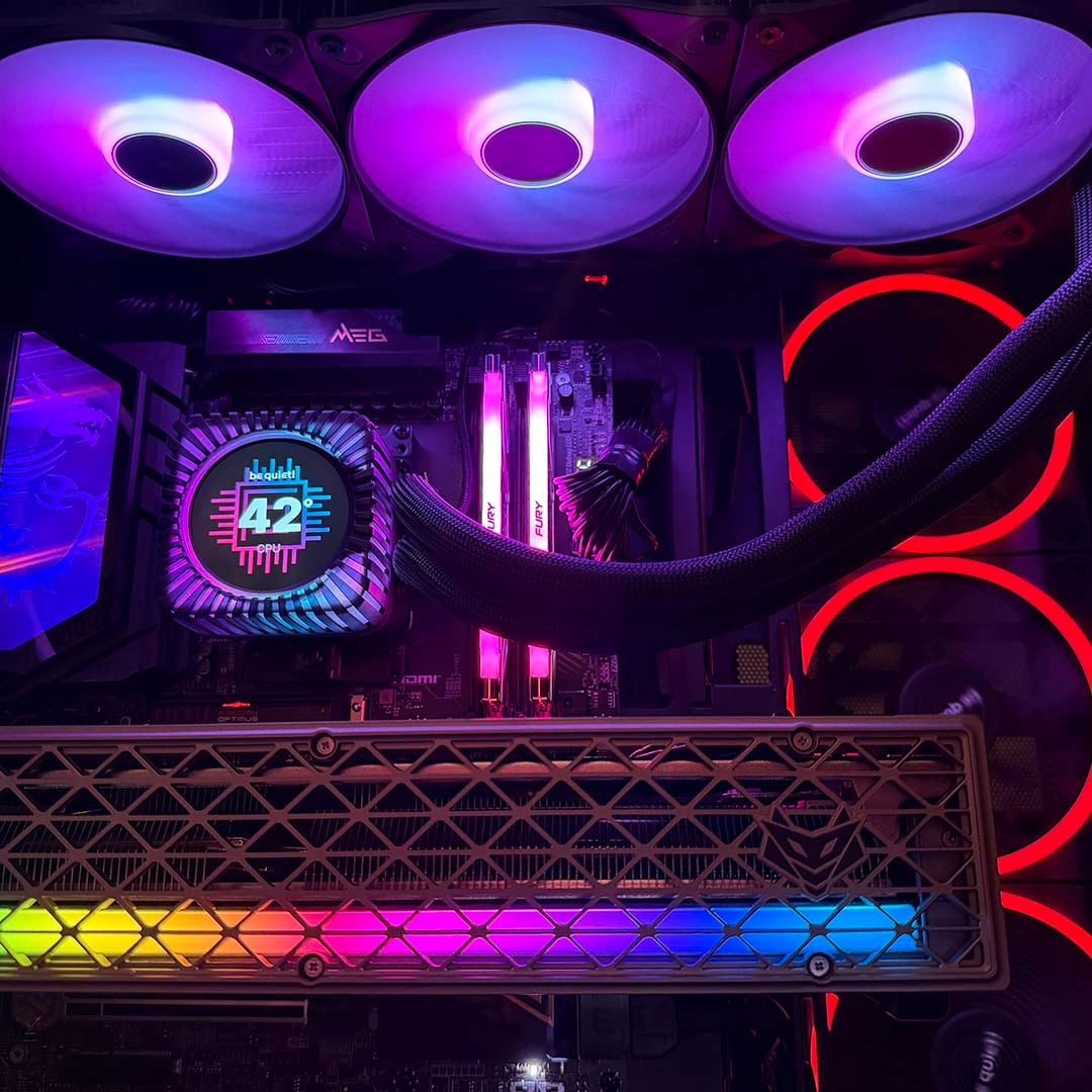 be quiet! Light Loop IO full view of RGB fans and LCD