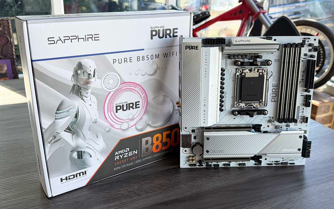 Sapphire Pure B850M with box