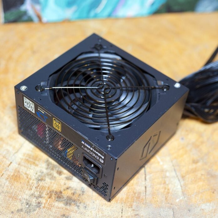 Endorfy Enduro L6 850W exterior