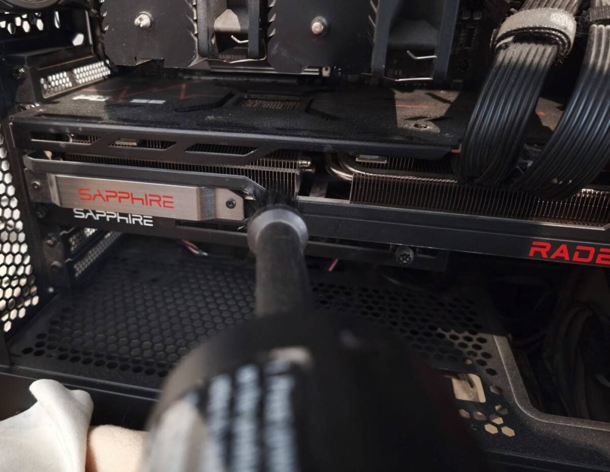 How to clean your PC - GPU cleaning.