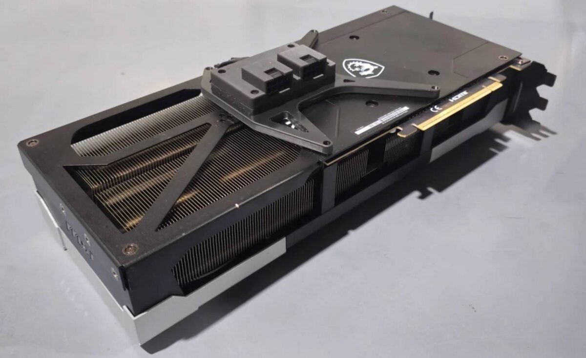 Nvidia RTX 5090 8-pin connector mod.