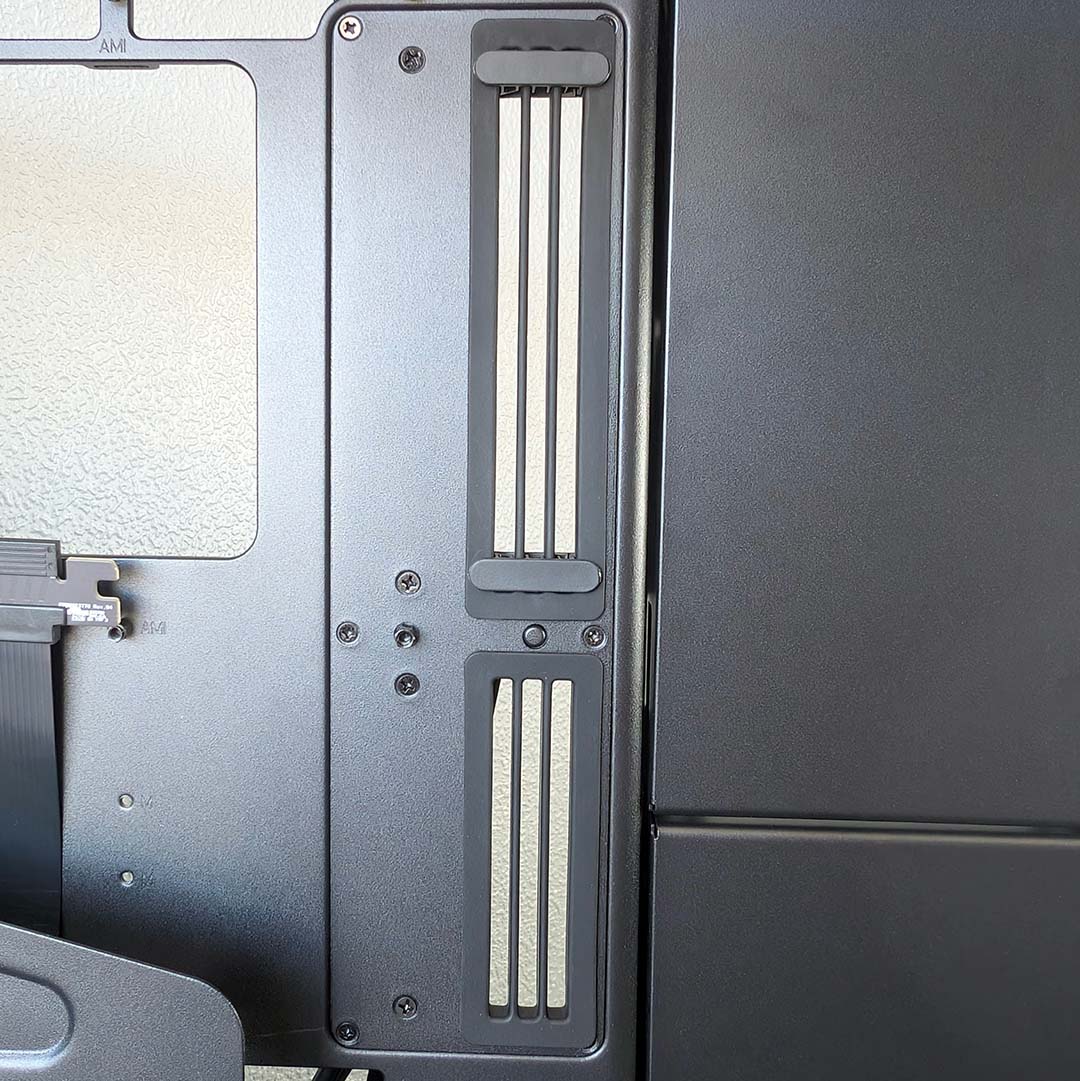 The cable cut outs in the HAVN HS 360 VGPU.