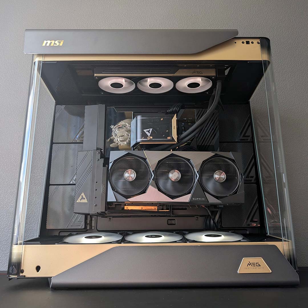 A bottom-up review of the MSI MEG Maestro 900R.