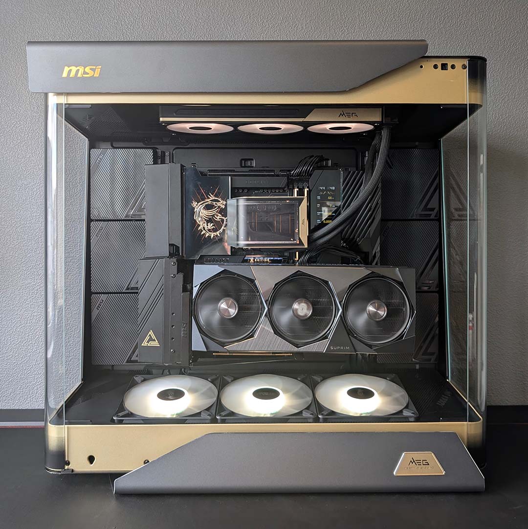 A head-on view of the MSI MEG Maestro 900R.