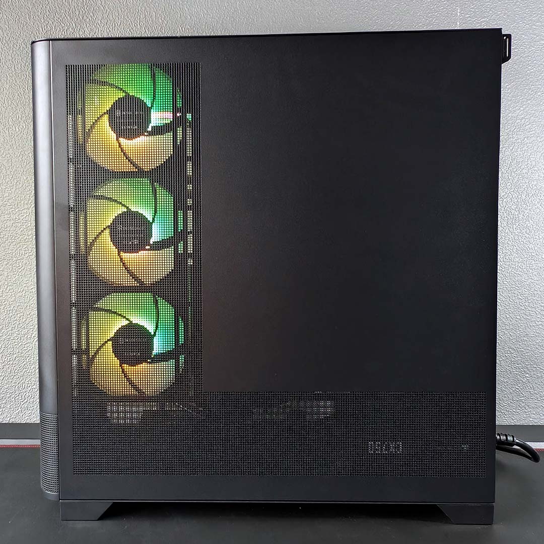 A side view of the PCSpecialist Noble Extreme, panel on.