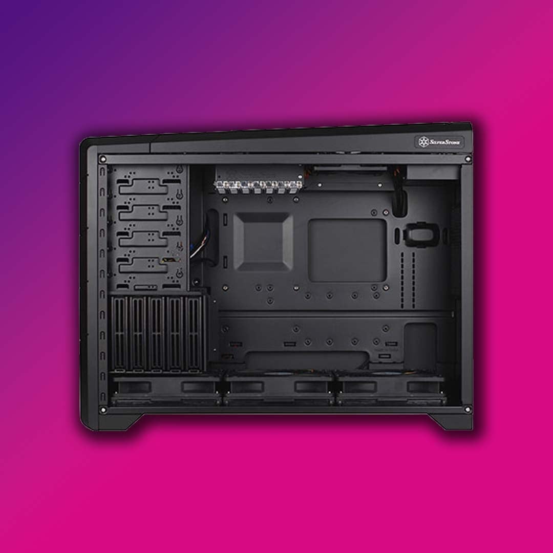 SilverStone Raven RV02 inside